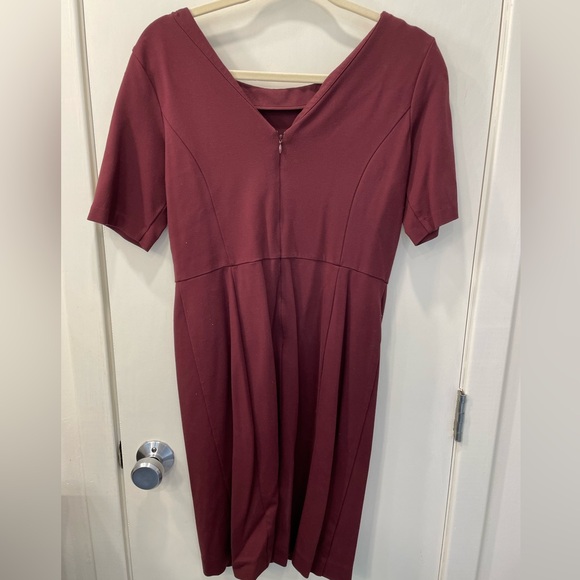 Ann Taylor burgundy dress, size 6 - Picture 2 of 4
